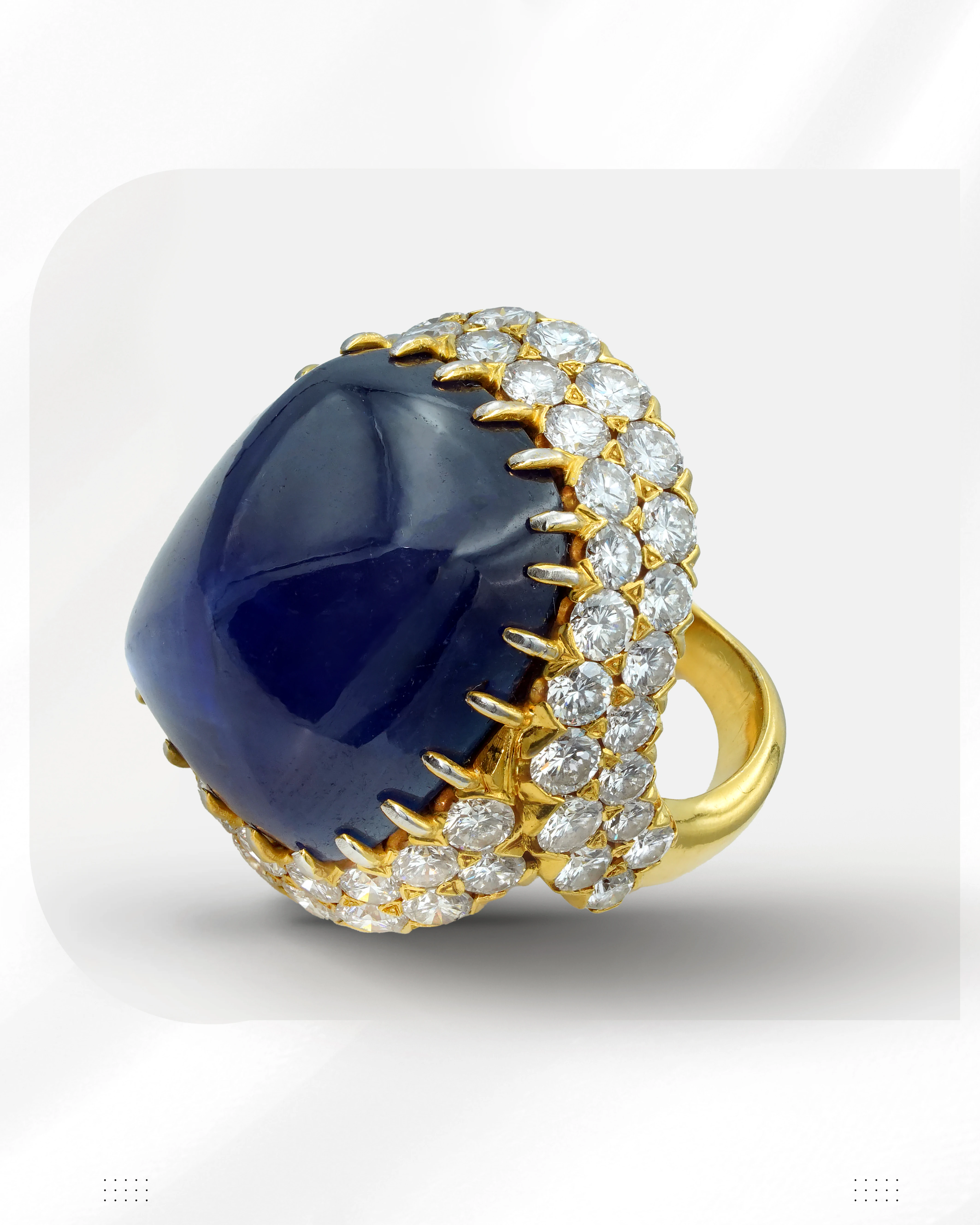 Vintage cabochon sapphire and diamond ring, set in 18k yellow gold